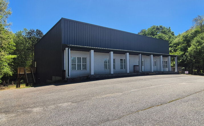 Pictures of Retail, Office, Industrial property located at 320 Mill Creek Dr, Hull, GA 30646 for lease - image #1