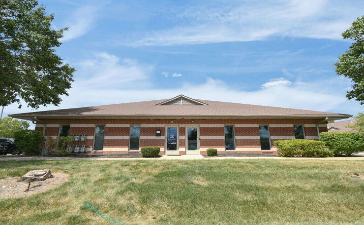 Pictures of Office property located at 202 W Johnstown Rd, Gahanna, OH 43230 for lease - image #1
