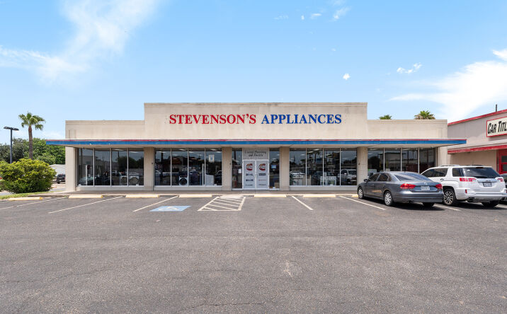 Pictures of Retail, Office property located at 3101 N 10th St, McAllen, TX 78501 for lease - image #1