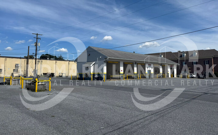 Pictures of Retail, Office, Restaurant property located at 4714 Queen Ave, Harrisburg, PA 17109 for lease - image #1