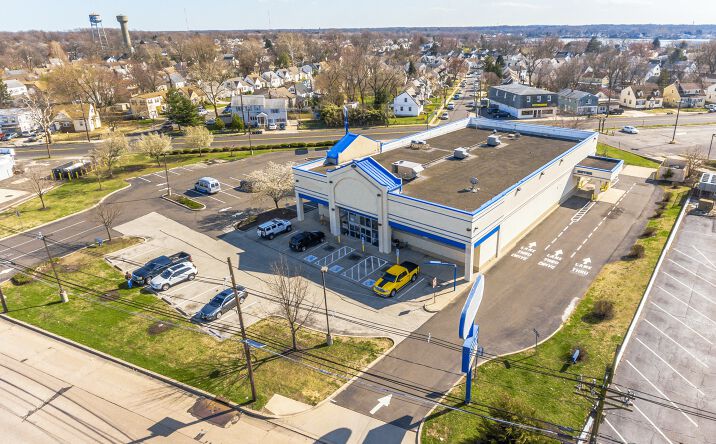Pictures of Retail, Office, Land property located at 702 Browning Ln, Brooklawn, NJ 08030 for lease - image #1