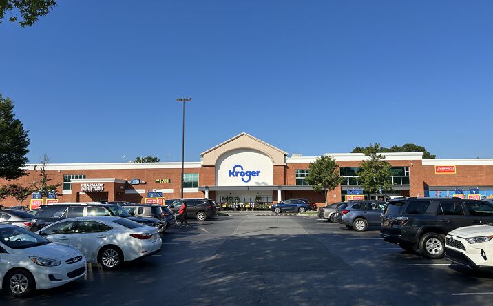 Pictures of Retail property located at 1227 Rockbridge Rd SW, Stone Mountain, GA 30087 for lease - image #1