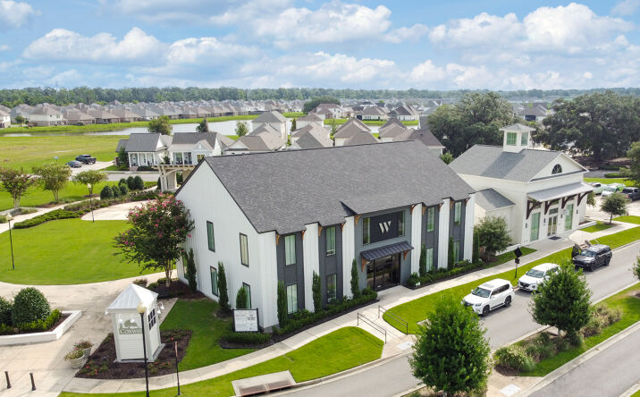 Pictures of Office property located at 400 Conway Village Blvd, Gonzales, LA 70737 for lease - image #1
