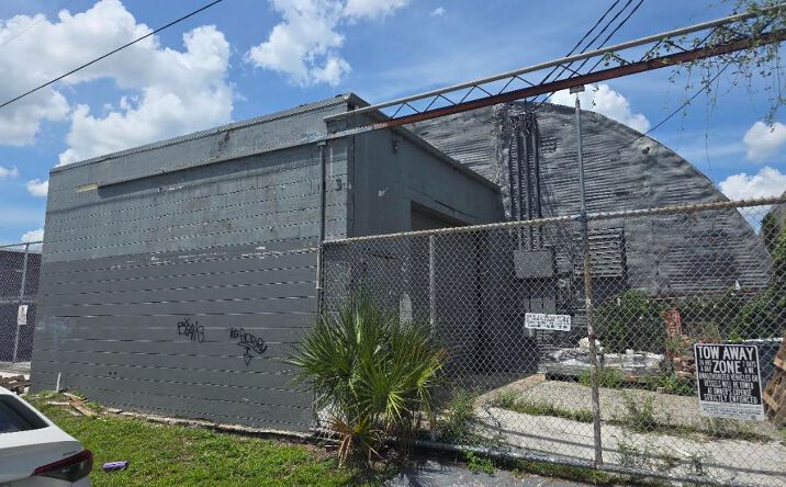 Pictures of Industrial property located at 1001 W Pine St, Orlando, FL 32824 for lease - image #1