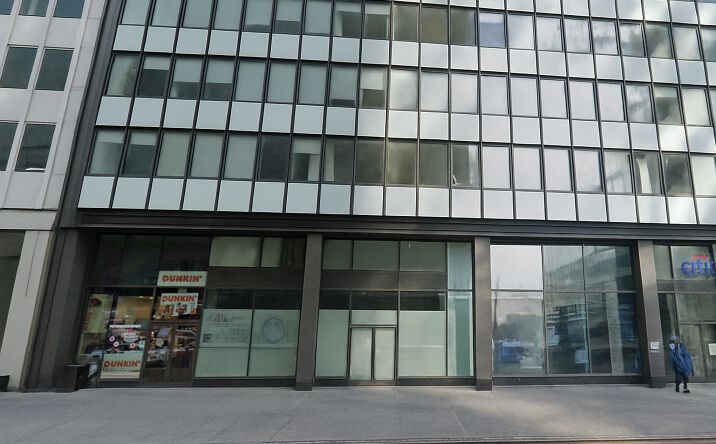 Pictures of Retail property located at 180 Water St, New York, NY 10038 for lease - image #1