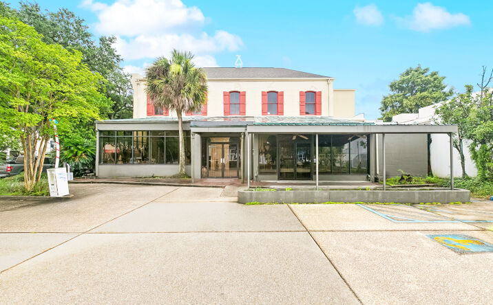 Pictures of Retail, Restaurant, Special Purpose property located at 4100 Magazine St, New Orleans, LA 70115 for lease - image #1