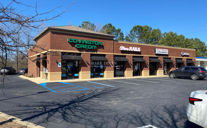 Pictures of Retail, Office property located at 37 Buck Creek Plaza, Alabaster, AL 35007 for lease - image #1