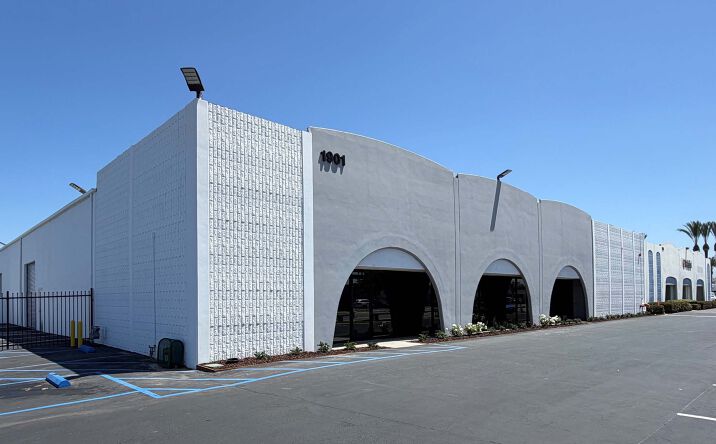 Pictures of Industrial property located at 1901 E Edinger Ave, Santa Ana, CA 92705 for lease - image #1