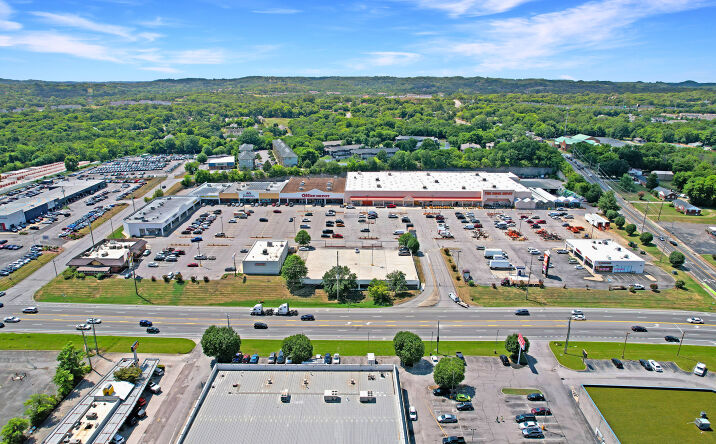 Pictures of Retail, Office, Restaurant property located at 1558 Gallatin Pike N, Nashville, TN 37115 for lease - image #1