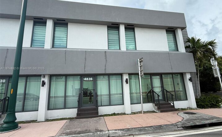 Pictures of Office, Retail property located at 801 Monterey St # 101 #100-101, Coral Gables, FL 33134 for lease - image #1