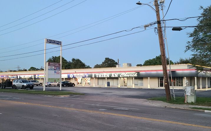 Pictures of Retail, Office property located at 7603 Boone Rd, Houston, TX 77072 for lease - image #1