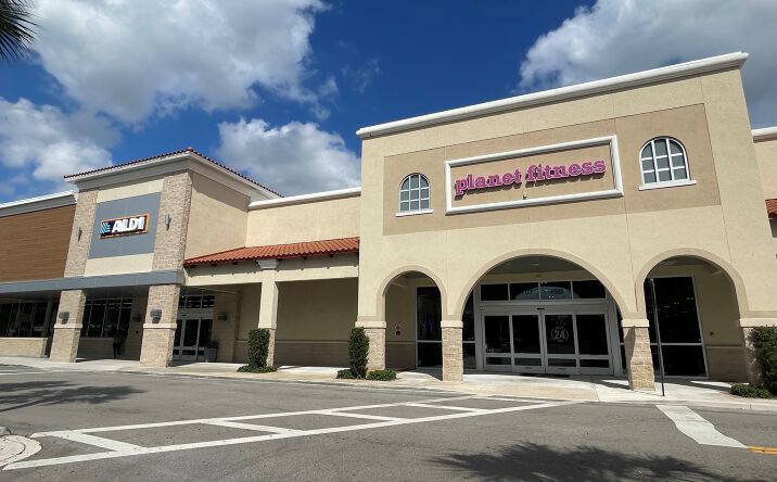 Pictures of Retail property located at 6661 W Indiantown Rd, Jupiter, FL 33458 for lease - image #1