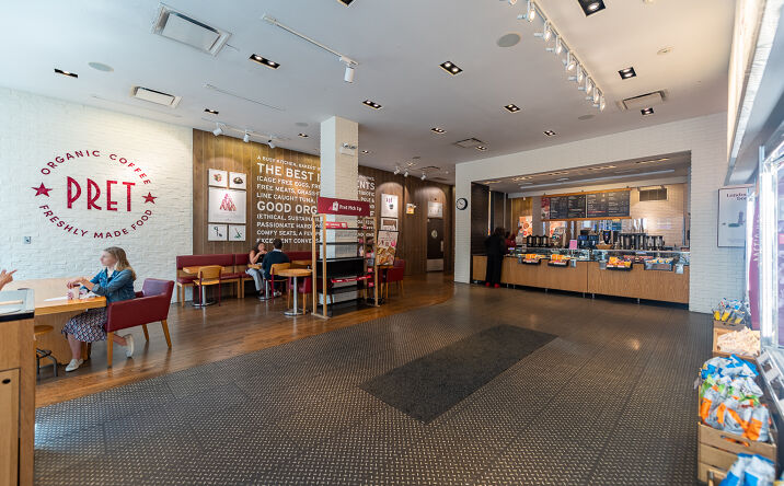 Pictures of Retail property located at 73 W Monroe St, Chicago, IL 60603 for lease - image #1