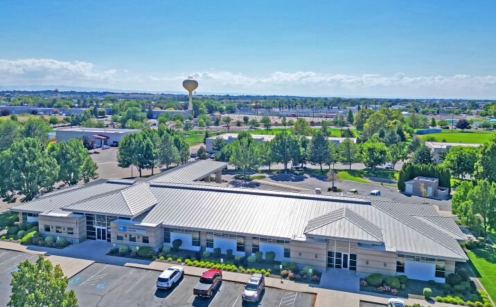 Pictures of Office property located at 275 S Stratford Dr, Meridian, ID 83642 for lease - image #1