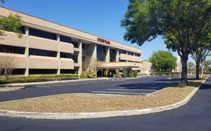Pictures of Office property located at 5979 Vineland Road, Orlando, FL 32819 for lease - image #1