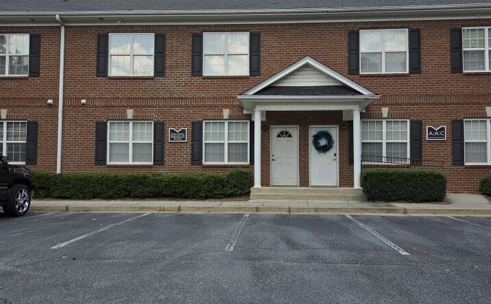 Pictures of Office property located at 1875 Old Alabama Rd, Roswell, GA 30076 for lease - image #1