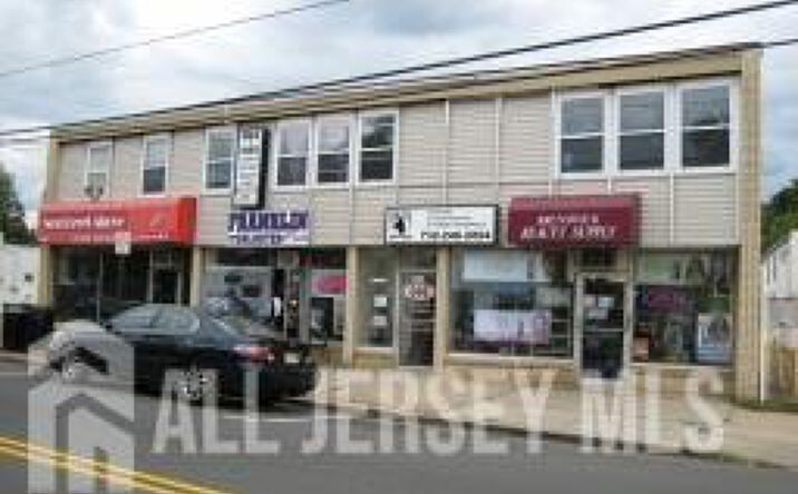 Pictures of Retail property located at 646 Hamilton Street, Franklin, NJ 08873 for lease - image #1