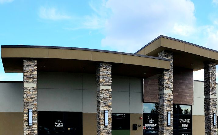 Pictures of Office property located at 5301 4th Ave Cir E, Bradenton, FL 34208 for lease - image #1