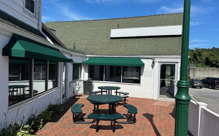 Pictures of Retail, Office property located at 720 Saw Mill River Rd, Ardsley, NY 10502 for lease - image #1