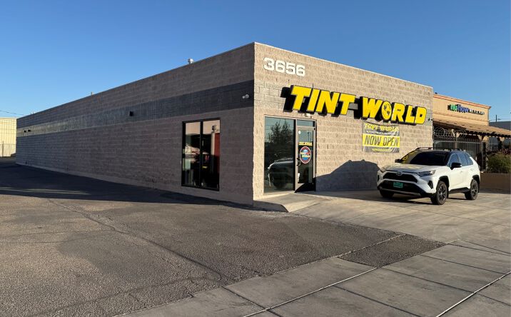 Pictures of Retail property located at 3656 N Oracle Rd, Tucson, AZ 85705 for lease - image #1