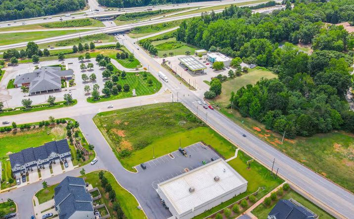 Pictures of Retail, Land property located at 00 Brookwood Point Place, Simpsonville, SC 29681 for lease - image #1
