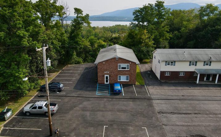 Pictures of Office property located at 3212 US Route 9W 1st Floor, New Windsor, NY 12553 for lease - image #1