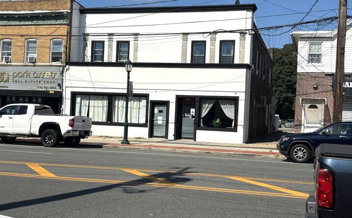 Pictures of Retail property located at 2426 Grand Avenue 2426, Hempstead, NY 11510 for lease - image #1