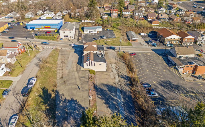 Pictures of Retail, Office, Special Purpose property located at 2789 South Park Rd, Bethel Park, PA 15102 for lease - image #1