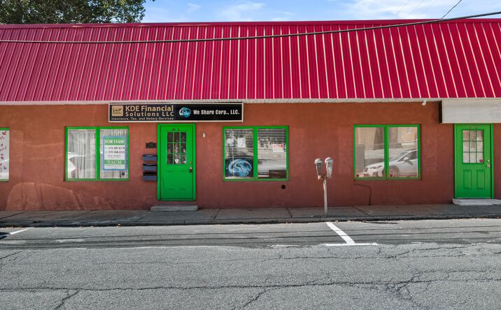 Pictures of Retail, Office, Special Purpose property located at 19 William St, Stroudsburg, PA 18360 for lease - image #1