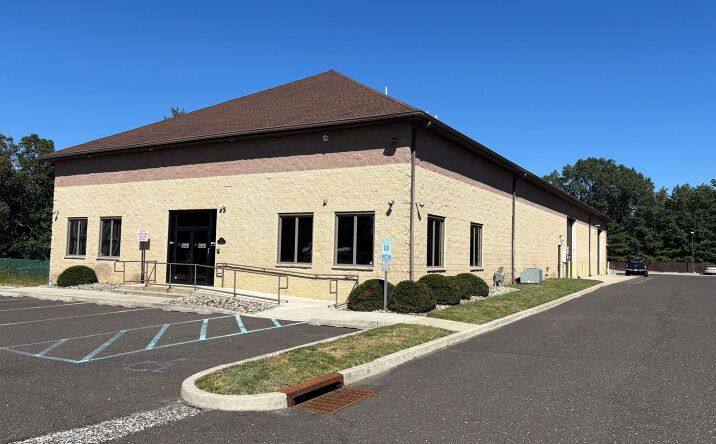 Pictures of Industrial property located at 151 Cooper Rd, Berlin Township, NJ 08091 for lease - image #1