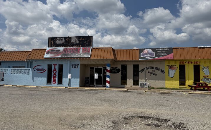 Pictures of Retail, Office, Special Purpose property located at 1122 TX-123, San Marcos, TX 78666 for lease - image #1