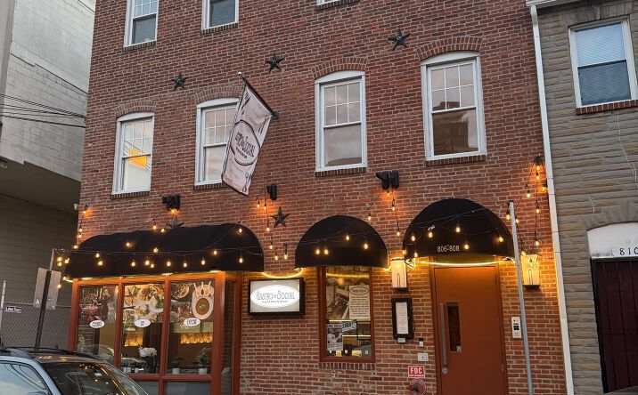 Pictures of Restaurant property located at 806 Stiles St, Baltimore, MD 21202 for lease - image #1