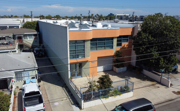 Pictures of Office property located at 15200 Mansel Ave, Lawndale, CA 90260 for lease - image #1