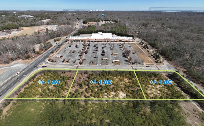Pictures of Retail, Land property located at 205-225 Village Center Dr, Lusby, MD 20657 for lease - image #1