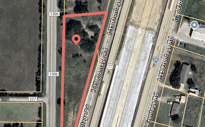 Pictures of Land property located at NWC FM 1306 & I-35, Gainesville, TX 76240 for lease - image #1