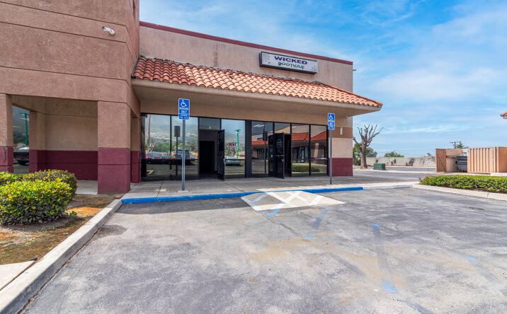 Pictures of Retail property located at 3525 E Highland Ave, Highland, CA 92530 for lease - image #1