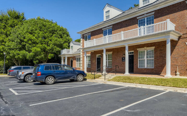 Pictures of Office property located at 3105 Creekside Village Dr NW, Kennesaw, GA 30144 for lease - image #1
