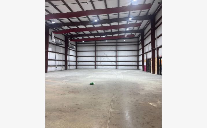 Pictures of Retail, Industrial property located at 40767 US Hwy 19 N, Tarpon Springs, FL 34689 for lease - image #1