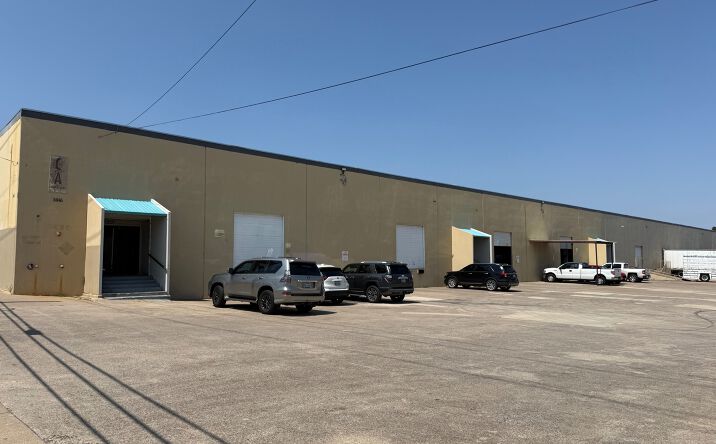 Pictures of Industrial property located at 3446 May St, Fort Worth, TX 76110 for lease - image #1