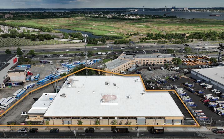 Pictures of Industrial property located at 550 Brush Ave, Bronx, NY 10465 for lease - image #1