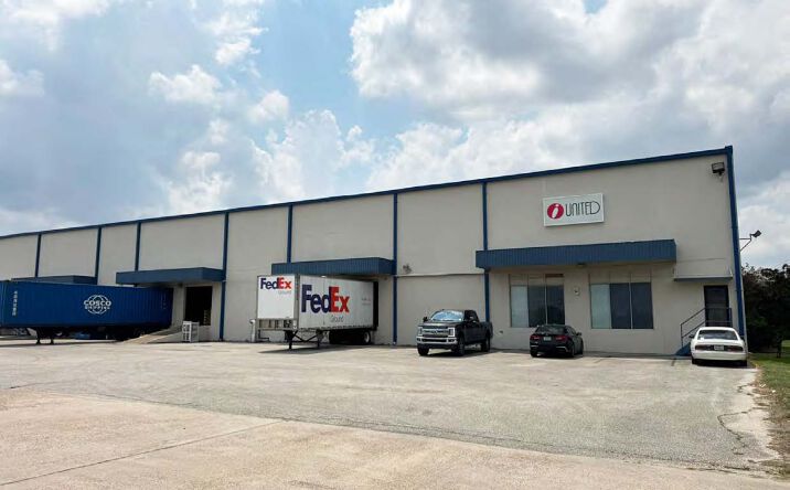 Pictures of Industrial property located at 9990 East Fwy, Houston, TX 77029 for lease - image #1