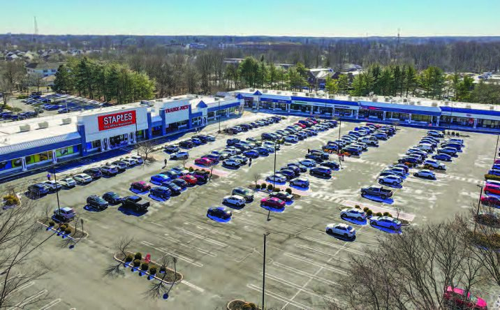 Pictures of Retail property located at 1021 Broad St, Shrewsbury, NJ 07702 for lease - image #1