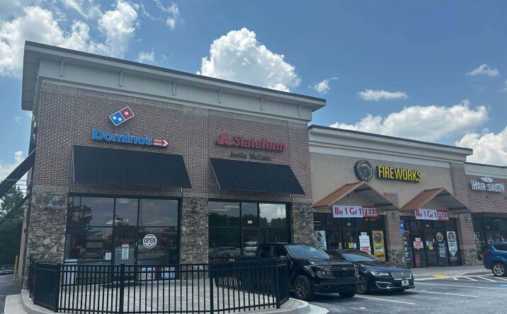 Pictures of Retail property located at 1132 Athens Hwy, Grayson, GA 30017 for lease - image #1