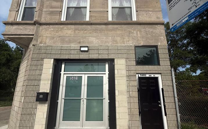 Pictures of Retail property located at 5601 S Halsted Street, Chicago, IL 60621 for lease - image #1
