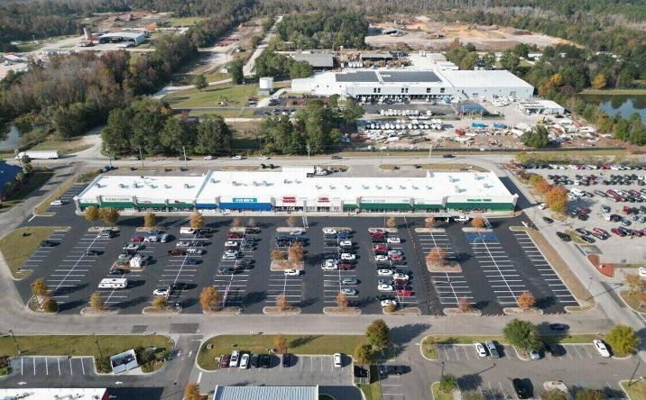 Pictures of Special Purpose property located at 2060 Bells Highway, Walterboro, SC 29488 for lease - image #1