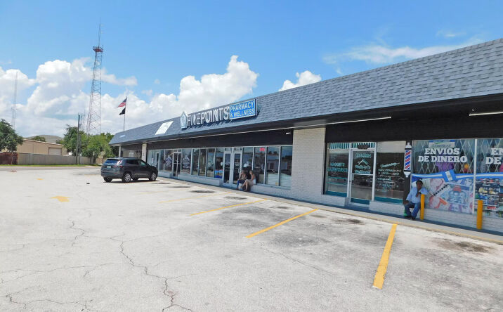 Pictures of Retail property located at 1102 Lake Drive, Cocoa, FL 32922 for lease - image #1