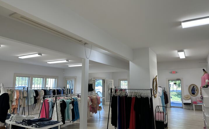 Pictures of Retail, Office, Special Purpose property located at 601 N Reynolds Rd, Bryant, AR 72022 for lease - image #1