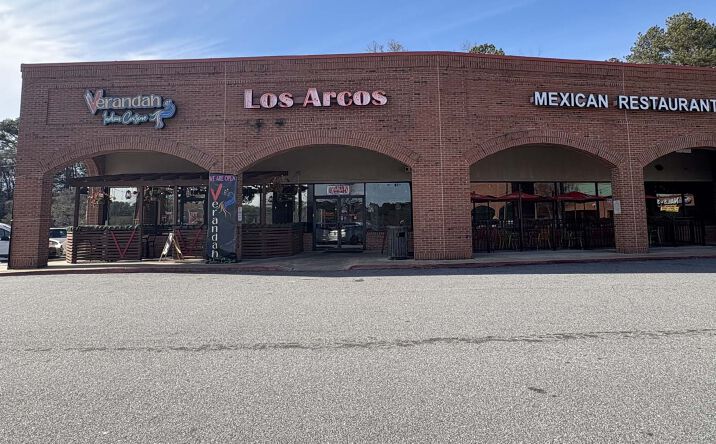Pictures of Retail property located at 3101 Roswell Rd, Marietta, GA 30062 for lease - image #1
