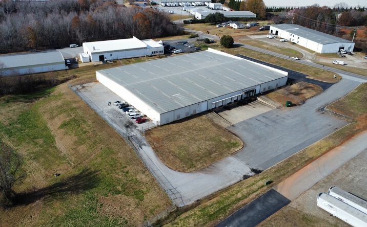 Pictures of Industrial property located at 925 Berry Shoals Rd, Duncan, SC 29334 for lease - image #1