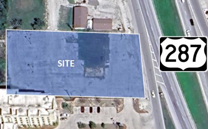 Pictures of Land property located at 104 S 81-287, Decatur, TX 76234 for lease - image #1